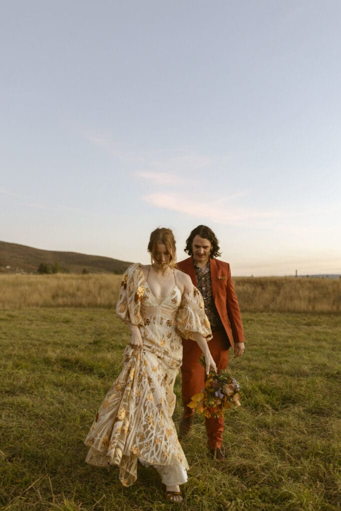 Moody Western Wedding Inspiration for the Modern Bride